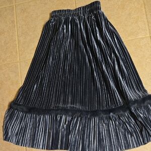 Elegant Black Velvet Skirt